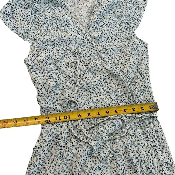 Brandy Melville Floral Wrapped Around Side Tie Midi Dress Size 2 - Picture 9 of 17